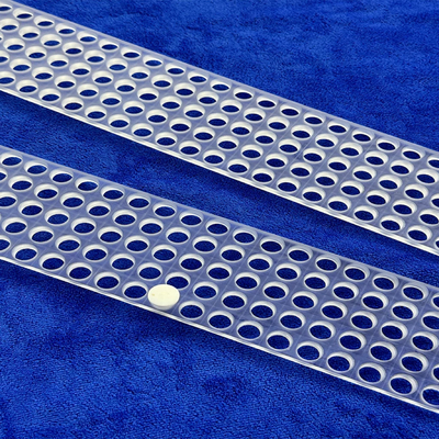 Pabrik Custom tahan korosi transparan perforated Quartz Sheet