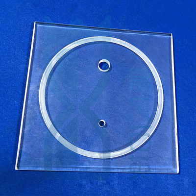 CNC Machining of High Precision Fused Quartz Perforated Quartz Glass Sheets (Pengolahan CNC Lembar Kaca Kuarsa Yang Dilelehkan Dengan Presisi Tinggi)