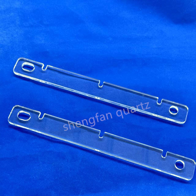 UV Disesuaikan tahan panas Fused Silica Kuarsa Lempeng Kaca Jelas Kuarsa Kaca Substrat Lempeng Kuarsa dibor