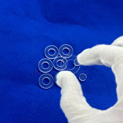 Custom Ultra-Thin Clear Quartz Glass Plate Berbagai Ukuran bulat Plat optik dengan Cuttingquartz plat dibor