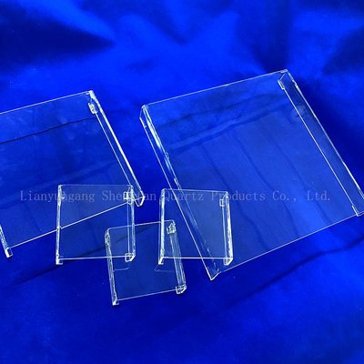 Perlengkapan Laboratorium Kaca Transparan Square Quartz Glass Petri Dish Glassware dengan sio2 Komposisi Kimia