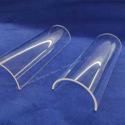 Custom tahan suhu tinggi transparan semicircular quartz kaca ubin