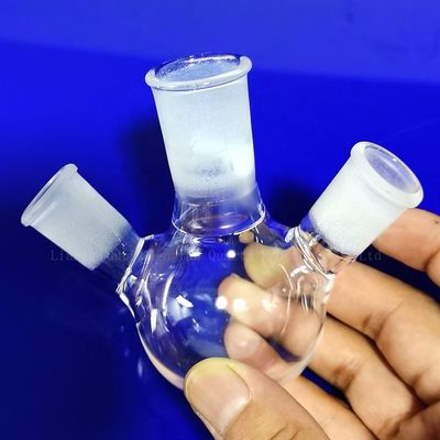 Tabung Kuarsa Laboratorium Tahan Korosi Suhu Tinggi yang Disesuaikan Labu Tiga Mulut Dengan Sambungan Ground