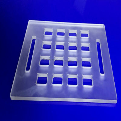 Kemurnian Tinggi SIO2 99.99% Ketahanan Suhu Tinggi 1100℃ Pelat Kaca Kuarsa