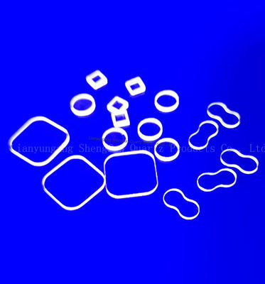 Plat Kaca Kuarsa Transparan dengan Transmisi Cahaya Tinggi, Ketahanan Suhu Tinggi, dan Ketahanan Korosi untuk Aplikasi Teknis