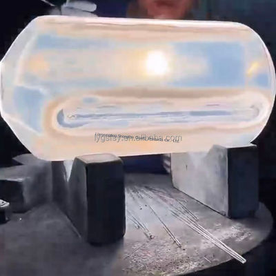 Tabung Kaca Kuarsa Kemurnian Tinggi SiO2>99,99% OD Kustom 100-1000mm untuk Tungku dengan Suhu Kerja 1250°C