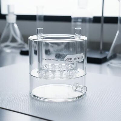 Reaktor Kaca Kuarsa Lapisan Ganda Sangat Transparan Tahan Korosi yang Disesuaikan untuk Peralatan Gelas Laboratorium Sains