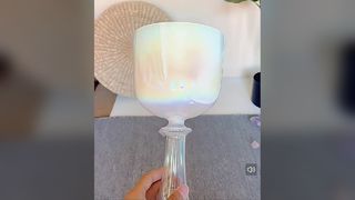 Mangkuk Bernyanyi Kristal untuk Penyembuhan Chakra